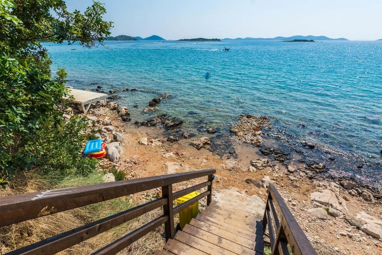 Mobile Home Pecten 03 Pakostane 0*,  Croatia